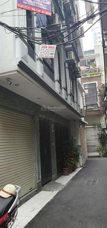 Bán ccmn hoàng quốc việt  ô tô đỗ cửa  ngõ thông  28 phòng + 1 penthouse 3 ngủ