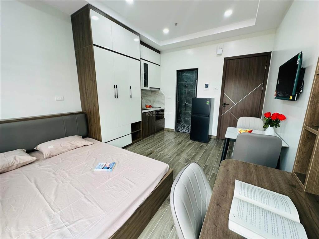 Bán ccmn nguyễn khang, 7 tầng thang máy, 2 mặt tiền, 35 phòng, 220tr/tháng