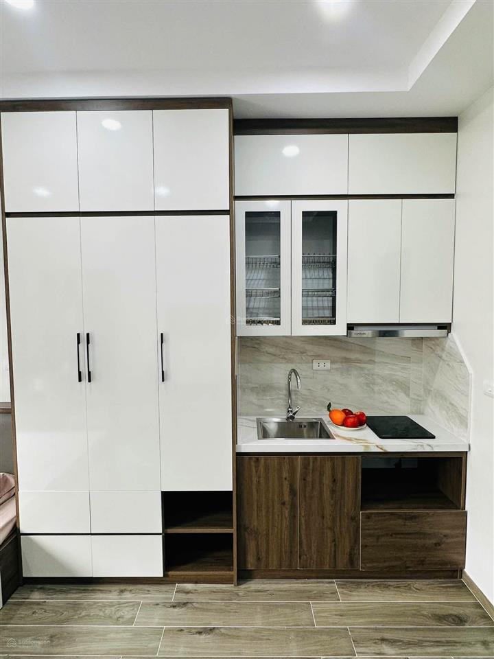 Bán ccmn nguyễn khang, 7 tầng thang máy, 2 mặt tiền, 35 phòng, 220tr/tháng