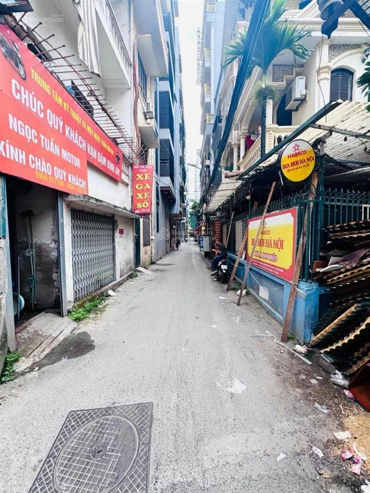 Bán đất hoàng ngân  ngõ thông ô tô 7 chỗ  lô góc 2 mặt ngõ  15m ra mặt phố