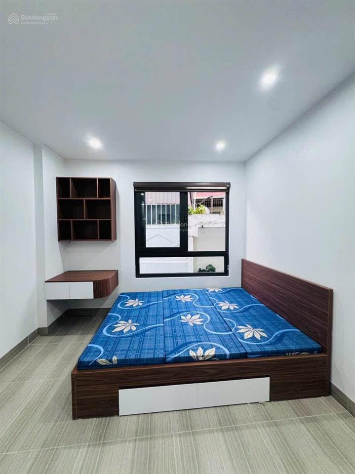 Bán ccmn nguyễn khang  nhà mới  thang máy  10 phòng  65tr/tháng  gần hồ