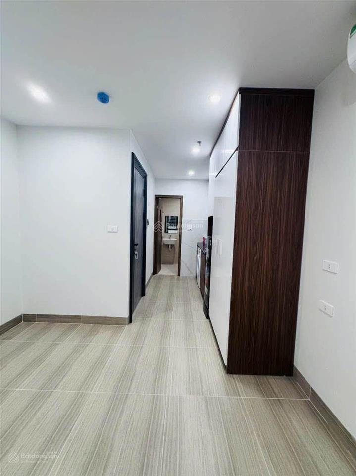 Bán ccmn nguyễn khang  nhà mới  thang máy  10 phòng  65tr/tháng  gần hồ