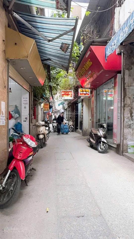 Bán đất tặng nhà nguyễn khánh toàn  kinh doanh sầm uất  ngõ nông gần phố