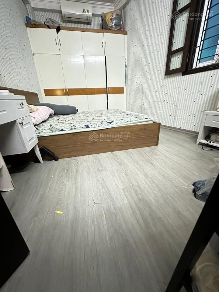 Bán nhà hoa bằng  dân xây  11 phòng  50m ra mặt phố  ô chờ thang máy