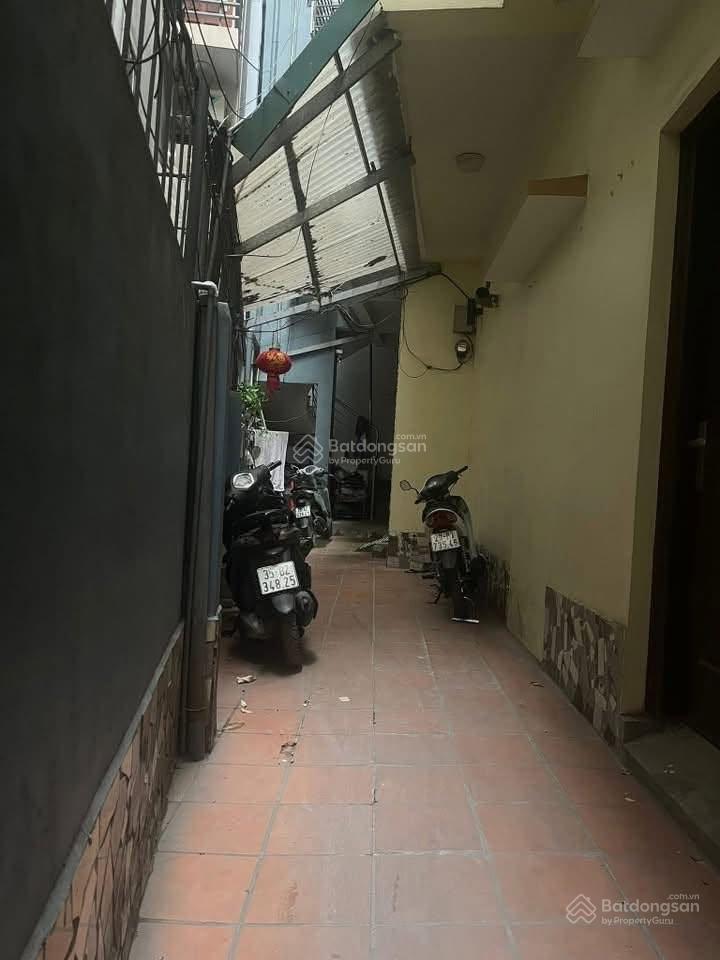 Bán nhà hoa bằng  dân xây  11 phòng  50m ra mặt phố  ô chờ thang máy
