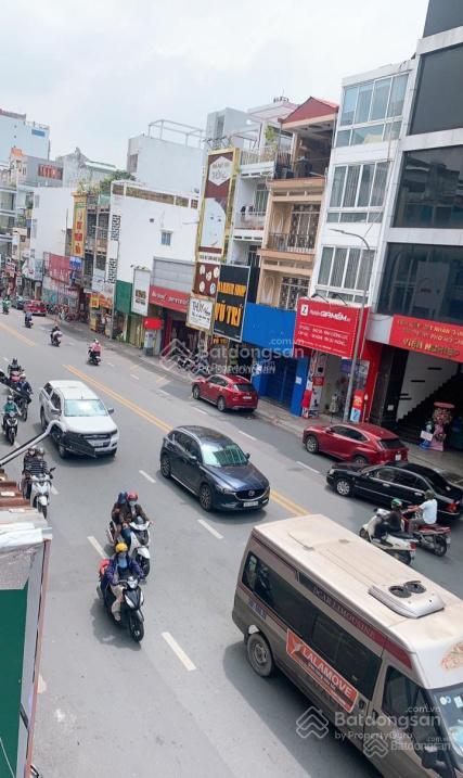 Bán nhà góc 2 mặt tiền đường hồng hà gần sân bay tân sơn nhất dt 5,2x21m sổ đẹp 110m2 đất cn