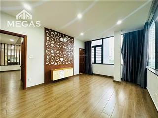 Mặt tiền ngang gần 6m x18m  4 tầng btct đối diện sân bay và tuyến metro bến thành  tham lương