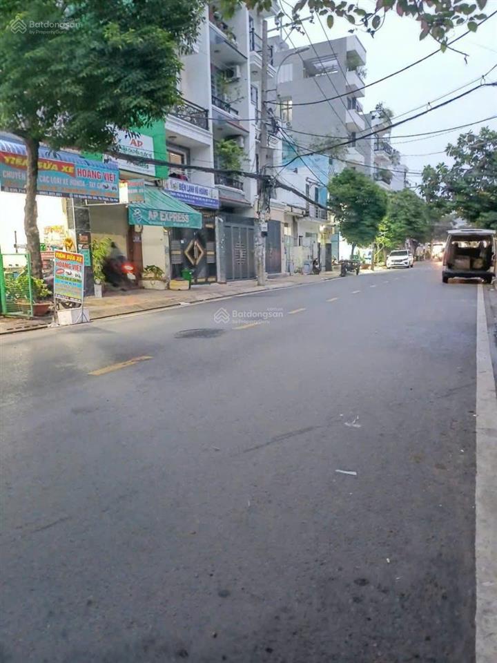 Nhà mới đẹp, mặt tiền kinh doanh vỉa hè rộng gần công viên nguyễn hữu tiến dt 4x19m  5 tầng