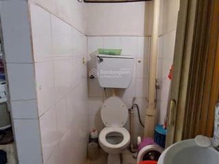 Bán căn hộ chung cư đường trần bình trọng q5 cũ lầu 4 quận 5 dt 35m2, 1pn, 1wc giao thông tt