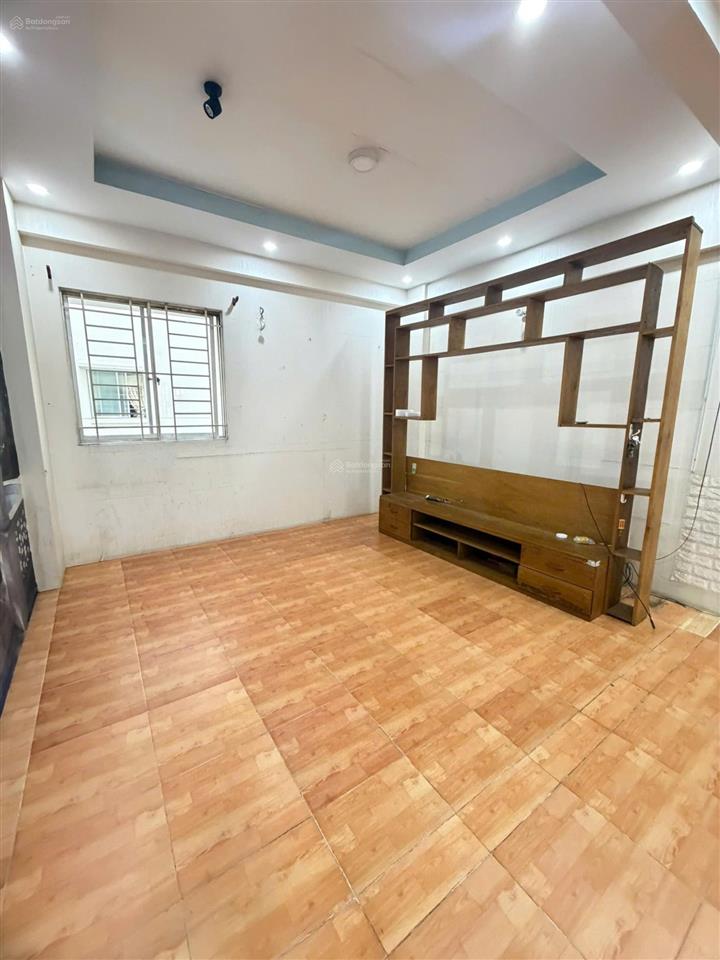 Cần bán gấp căn hộ mỹ thuận phường 16 q8 dt 107m2, 2 phòng ngủ, 2wc, view thoáng mát căn góc