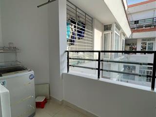 Cần bán gấp căn hộ thuận việt q11 dt 62 m2, 2 phòng ngủ, 1wc ngay trung tâm quận 11 lầu cao