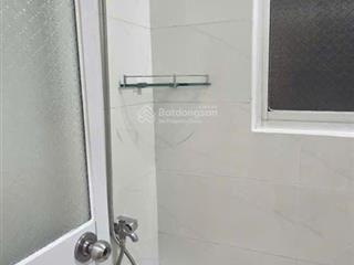 Cần bán gấp chung cư thang bộ nguyễn kim q10,lôb ,thang bộ lầu 2 dt 50 m2, 2 phòng ngủ , 1wc