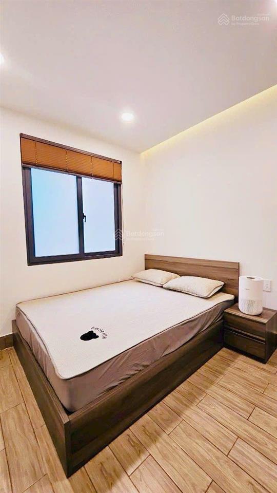 Cần bán gấp cc 12 tân hàng ,phường 10 quận 5 ,thang bộ lầu 1, dt50m2 ,2pn, 1wc,tiện ít di chuyển c