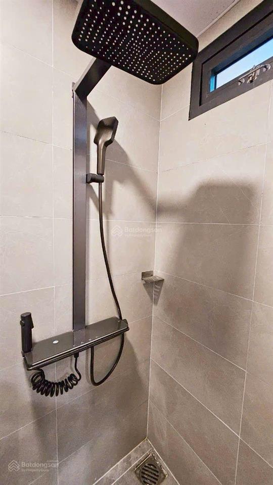 Cần bán gấp cc 12 tân hàng ,phường 10 quận 5 ,thang bộ lầu 1, dt50m2 ,2pn, 1wc,tiện ít di chuyển c