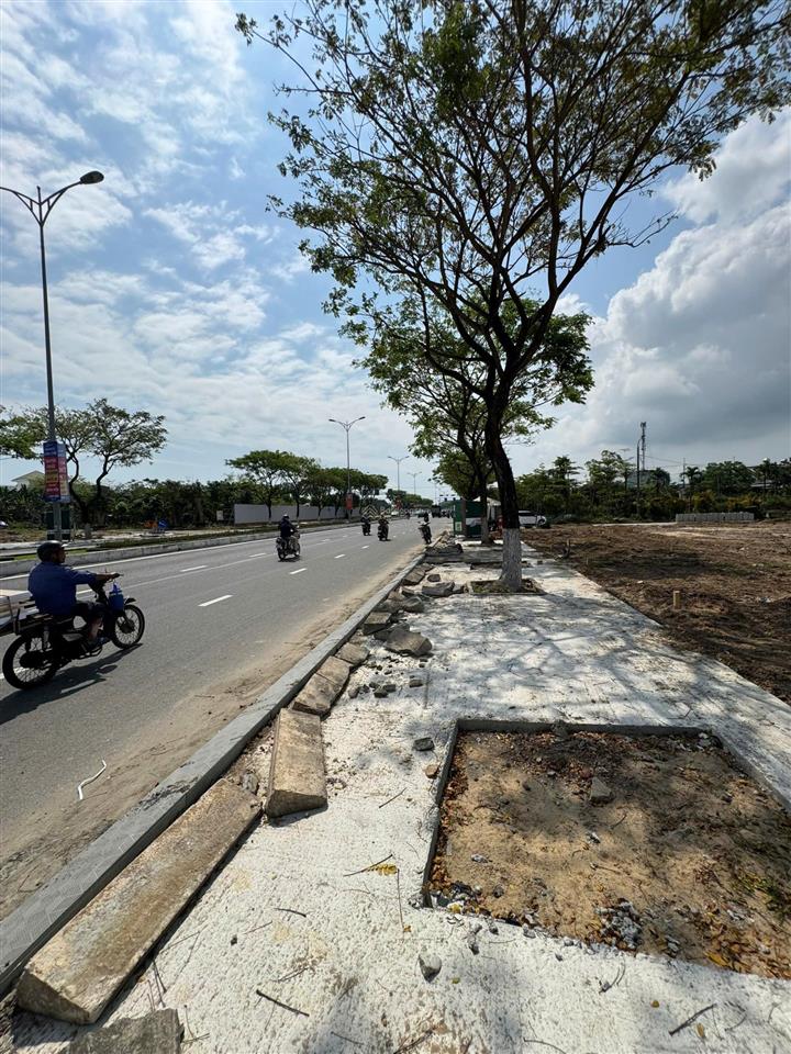 Giỏ hàng độc quyền đợt cuối võ chí công b219 giá chỉ 7tỷ9