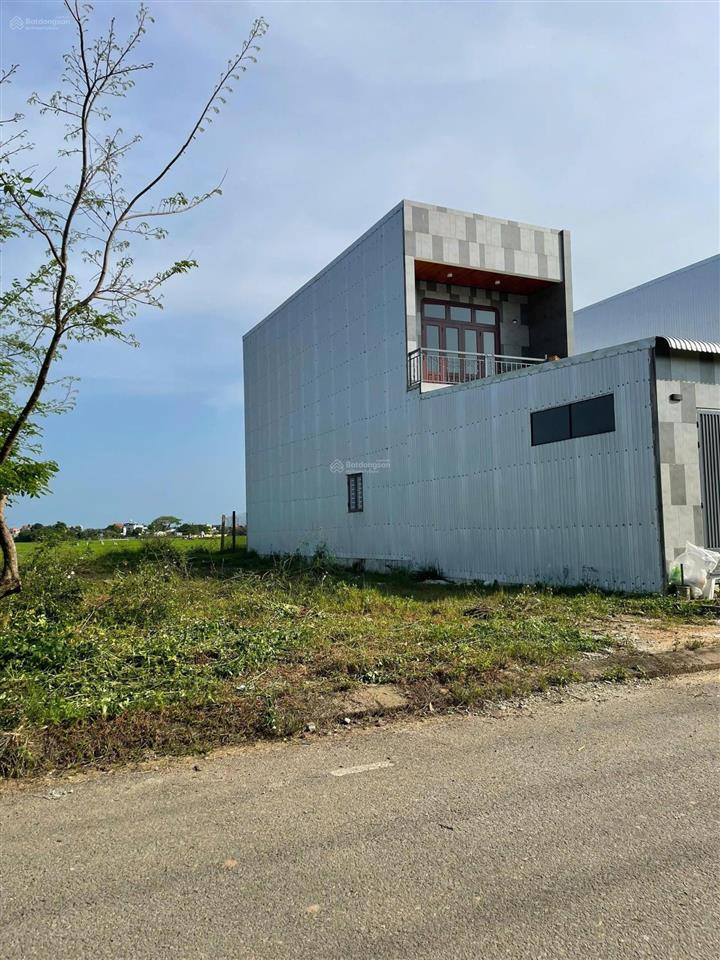Khu dân cư sát quốc lộ 1a  đối diện chợ  dễ sinh lời
