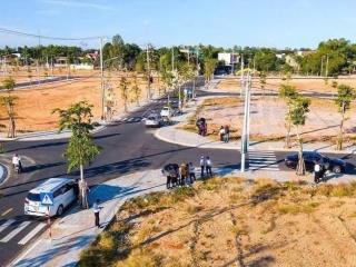 Sót lô đất sát ql1a  view đồng lúa  giá chỉ 1,3 tỷ