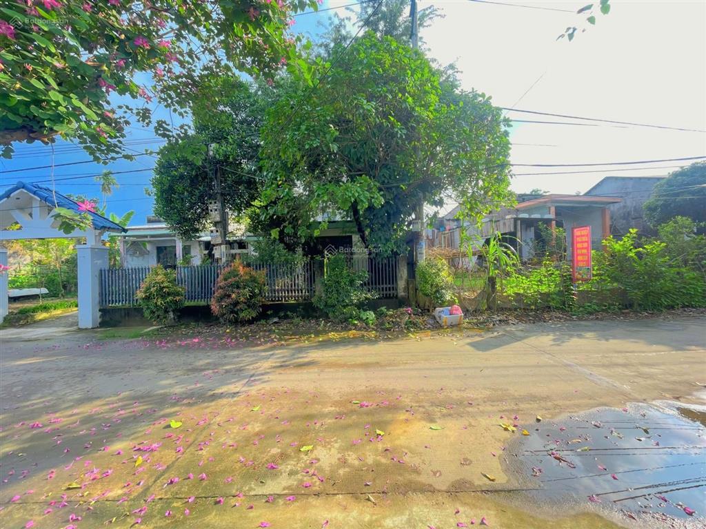 Đất đẹp ngay trục dt609  dân cư sầm uất  giá chỉ 8xx triệu