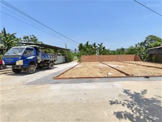 Đất cực rẻ  giá chỉ 4xx triệu  điện bàn tây