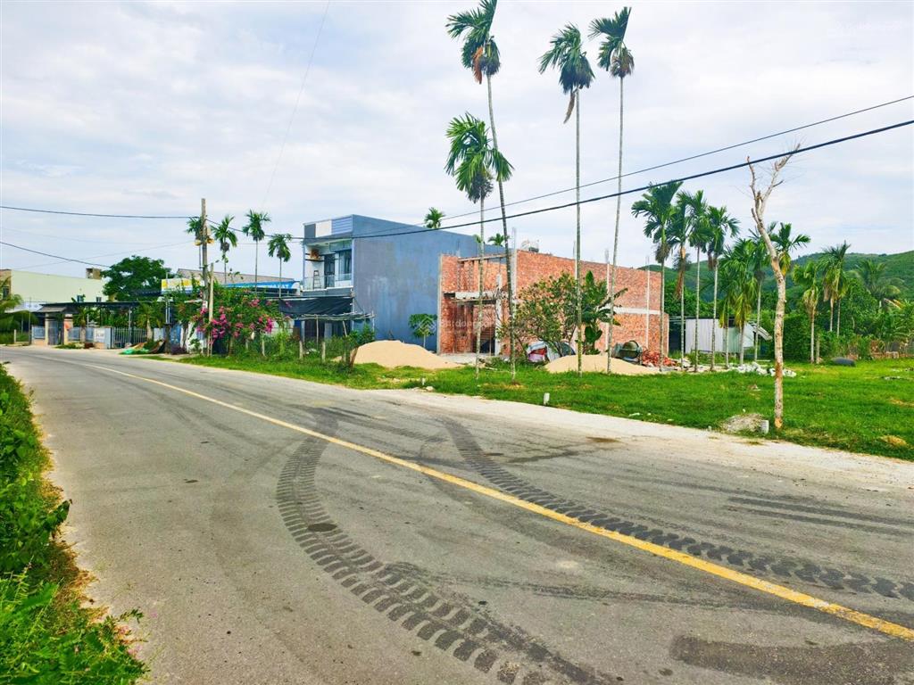 Đất mặt tiền đường dh8  hòa tiến đà nẵng  đồng xanh village