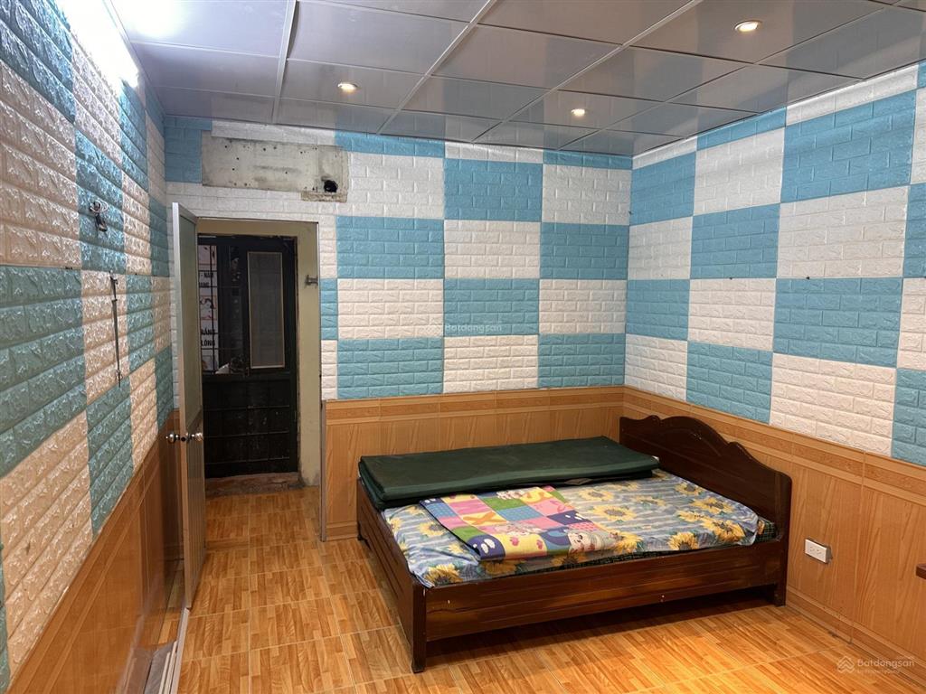 Bán căn hộ tập thể vĩnh hưng 63m2 2 phòng ngủ