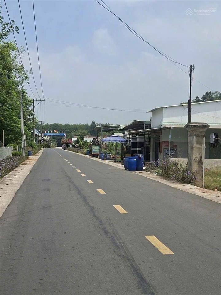 Bán đất mặt tiền 72.9m2 tại d12, trừ văn thố, giá cực chất 399 triệu