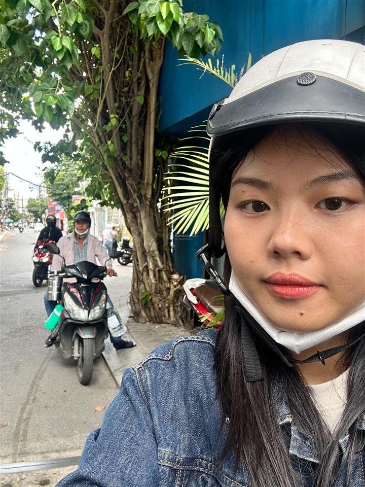 Huỳnh văn bánh | 62m2 | ngang hơn 4m | 3 bước đi bộ ra hẻm xe hơi | nhà đẹp ở ngay | hơn 6 tỷ xíu