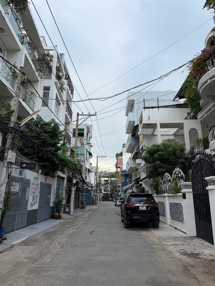 Hẻm xe hơi huỳnh văn bánh | 55m2 | 3pn x 3wc | full nội thất | nhà đẹp ở liền
