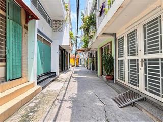 Hẻm xe hơi huỳnh văn bánh thông phan đình phùng | 3 tầng btct | 50m2 | 4pn rộng rãi |