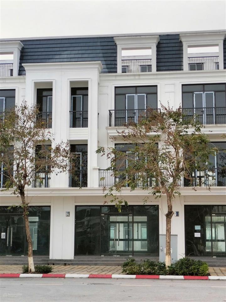 Chính chủ cần bán căn liền kề 135m2 mặt tiền 6 mét vị trí rất đẹp, tiềm năng tăng giá cao