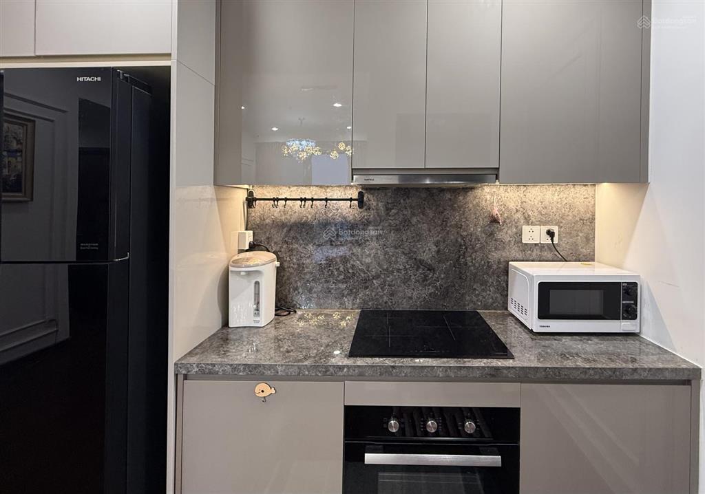 Chính chủ bán hoa hậu 3n masteri waterfront h2 | 80m| nội thất cao cấp | view hồ thoáng vĩnh viễn