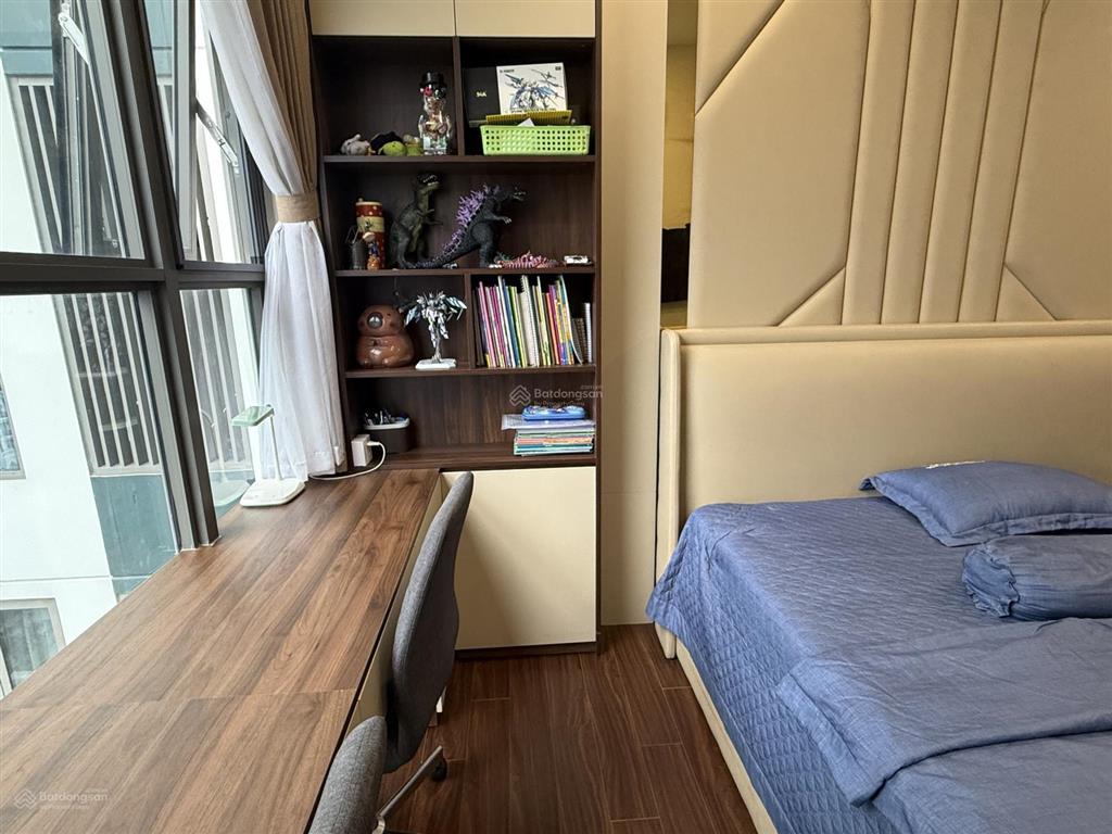 Chính chủ bán hoa hậu 3n masteri waterfront h2 | 80m| nội thất cao cấp | view hồ thoáng vĩnh viễn