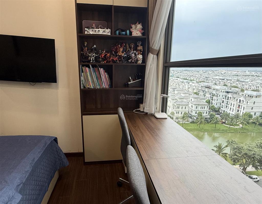 Chính chủ bán hoa hậu 3n masteri waterfront h2 | 80m| nội thất cao cấp | view hồ thoáng vĩnh viễn