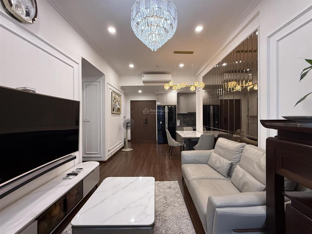 Chính chủ bán hoa hậu 3n masteri waterfront h2 | 80m| nội thất cao cấp | view hồ thoáng vĩnh viễn