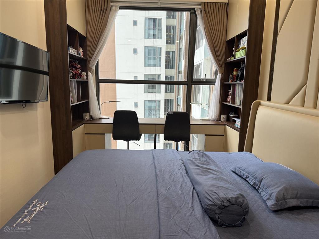 Chính chủ bán hoa hậu 3n masteri waterfront h2 | 80m| nội thất cao cấp | view hồ thoáng vĩnh viễn