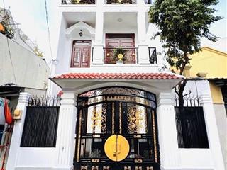 ( bình tân ) giáp tân phú  nhà 3 tầng đẹp lung linh  dt 6 x 18m  đường 12m  nhỉnh 9 tỷ