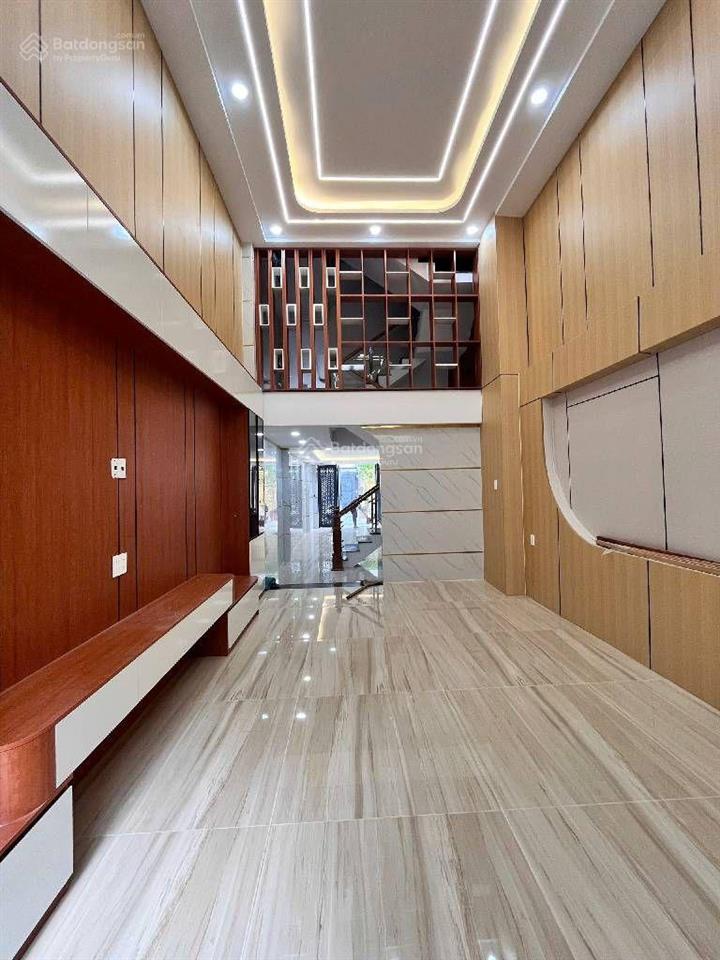 Bán nhà 4 tầng  ngay khu tên lửa ( bình tân )  dt 5 x 20m  đường 16m  giá chỉ 16 tỏi