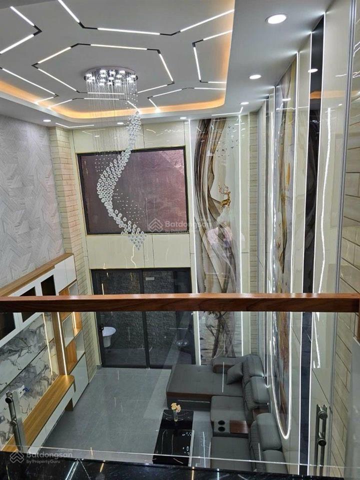 Bán nhà 5 tầng  lê văn quới (bình tân)  dt 4,5 x 16m (72m²)  hẻm 8m 1/ ôtô thông  giá