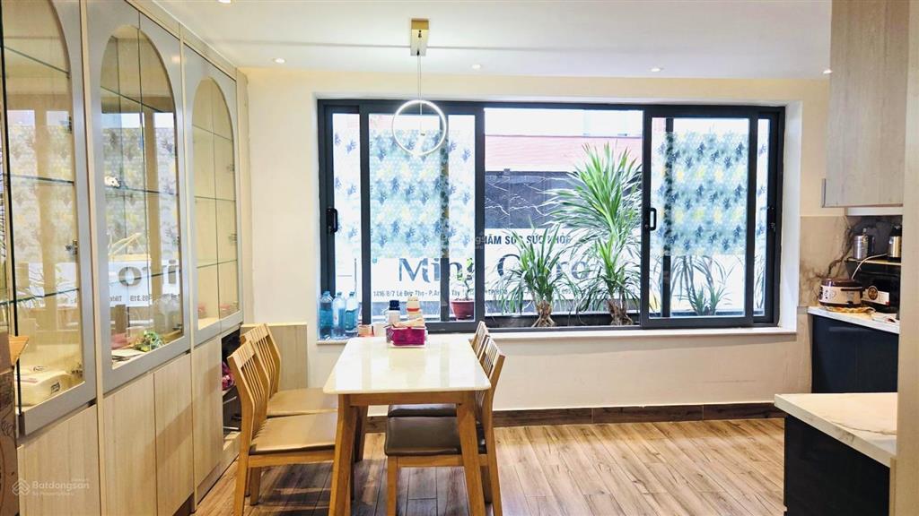 Bán nhà 4 tầng đẹp lung linh  gần chợ tân hương ( tân phú )  dt 4 x 18m  đường 8m  giá chỉ