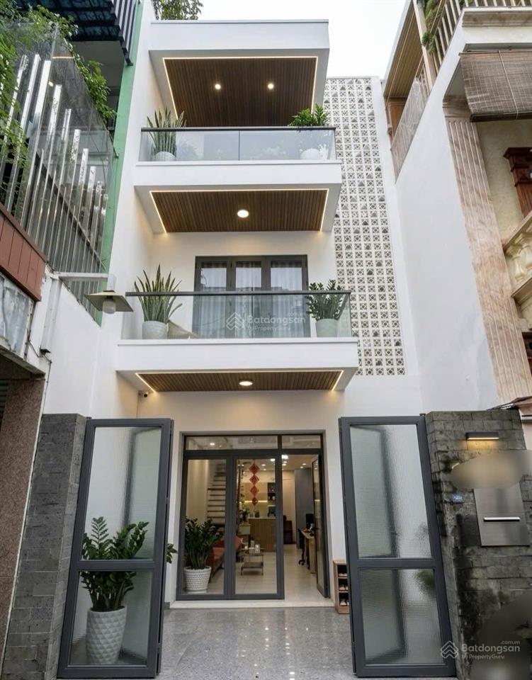 Bán nhà 3 tầng  ( bình tân ) gần aeon tân phú  dt 5 x 20m  đường 7m  giá chỉ 8,x tỷ