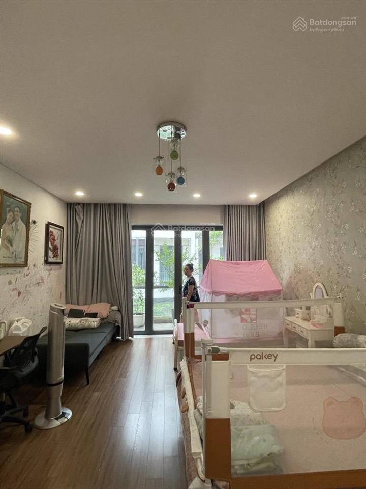 Bán nhà 3 tầng  ( bình tân ) gần aeon tân phú  dt 5 x 20m  đường 7m  giá chỉ 8,x tỷ