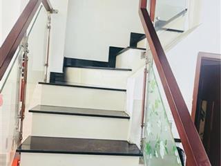 4 tầng, hương lộ 2 bình tân, hẻm 5m, giá 4,55 tỷ, 4pn, 4wc, dt 30m