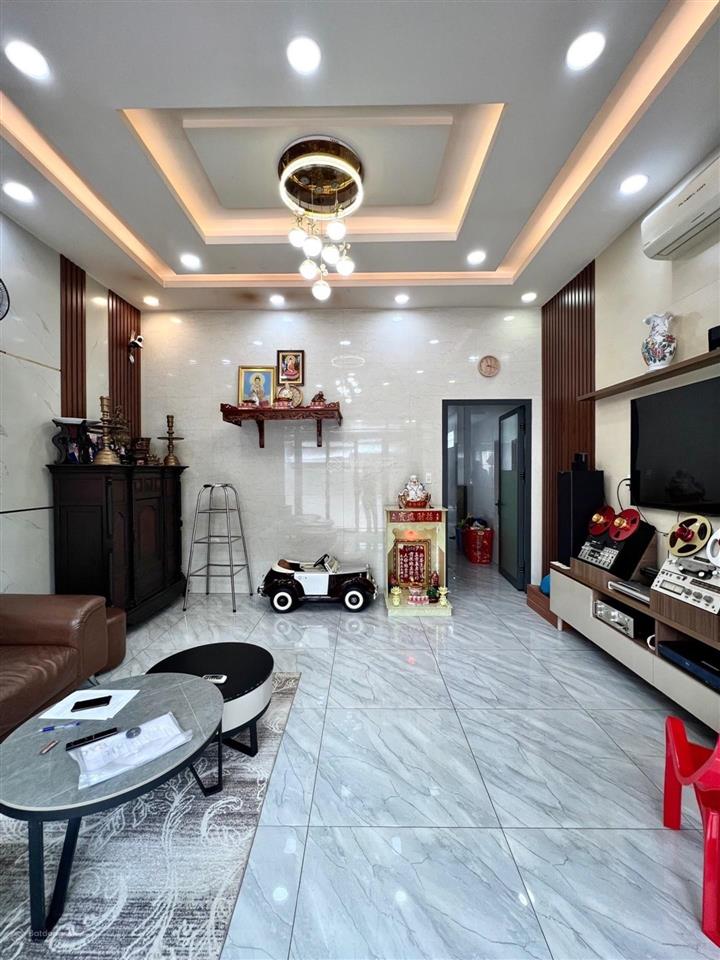 Nhà 3 tầng  lê văn quới (bình tân)  hẻm xe hơi 7m  giá 5,45 tỷ  dt 60m2 vuông vức klg