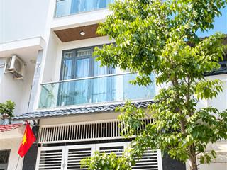 Bán nhà phố mtkd 5 tầng  dt 80m2 tại nguyễn sơn, tân phú giá 12,5tỷ