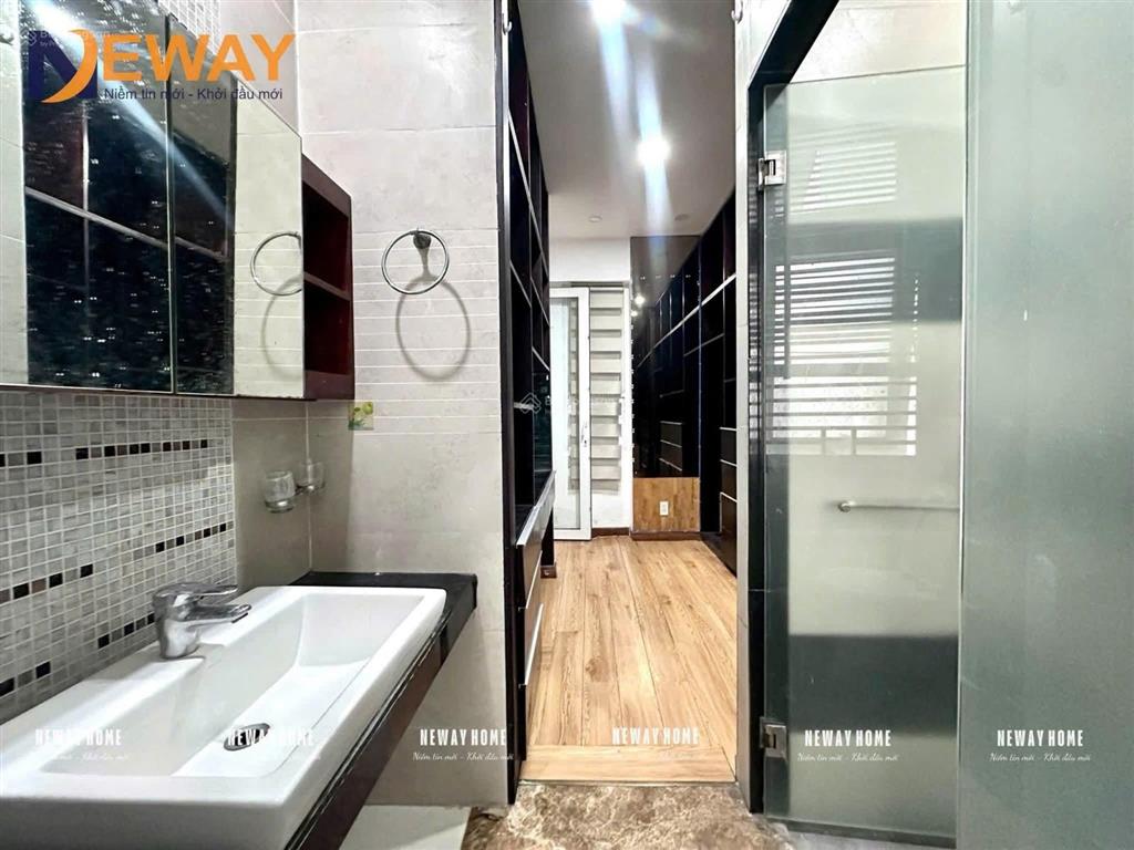 Trống căn 2pn full nội thất quận 7, gần đh tđt, đh rmit, q1, q4