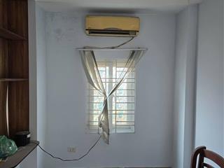 Bán nhà riêng đông tác, kim liên, 30m2, oto đỗ cửa, cách 5m ra oto tránh, 30m ra vincom, hơn 10 tỷ
