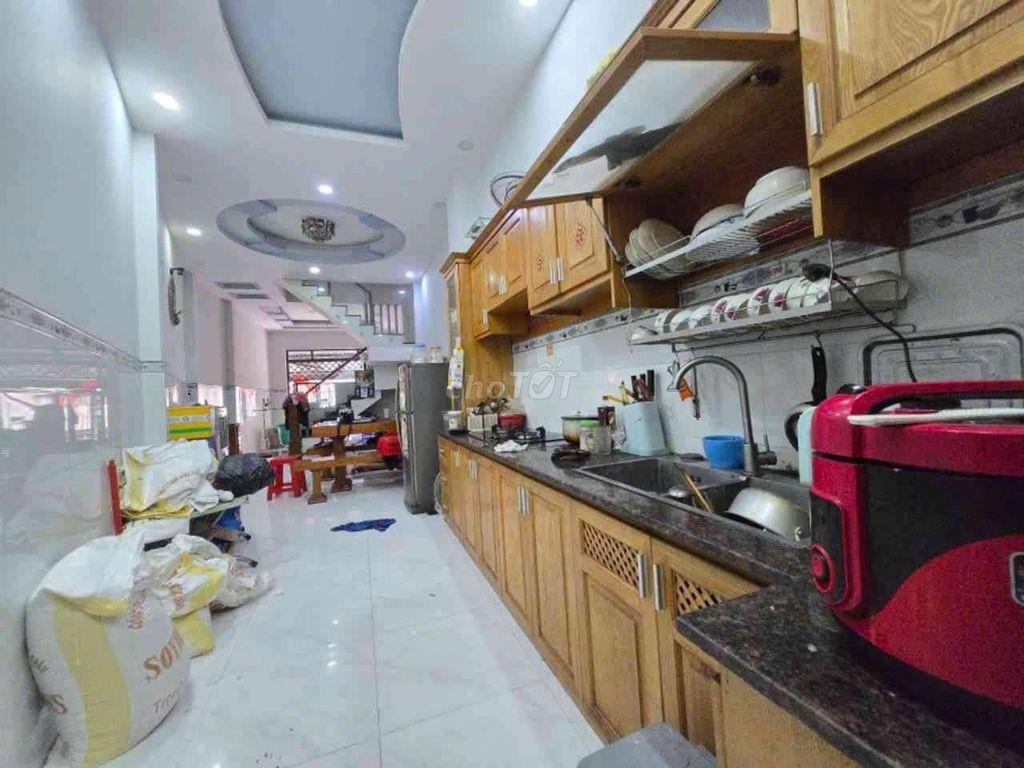 Bán NHÀ 3 TẦNG LINH XUÂN