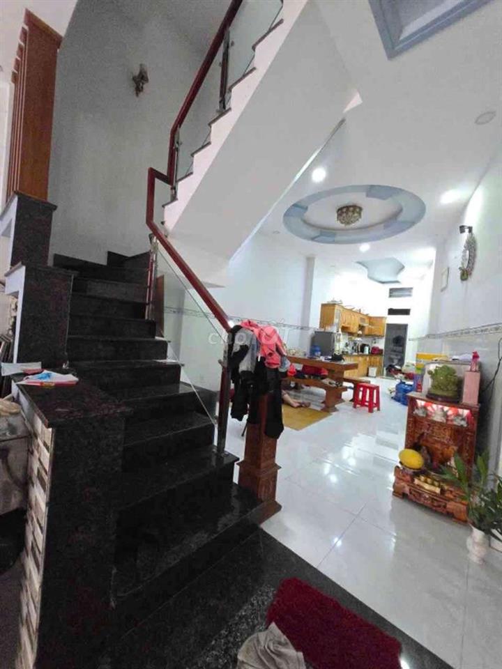 Bán NHÀ 3 TẦNG LINH XUÂN