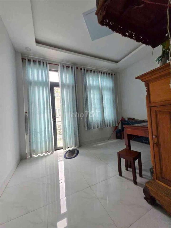 Bán NHÀ 3 TẦNG LINH XUÂN