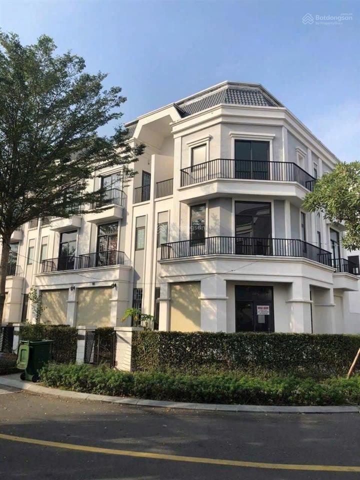 Duy nhất 1 căn biệt thự 75m2 chỉ 1ty9 nằm sát cổng kcn thuận đạo truờng học và chợ chỉ 500m